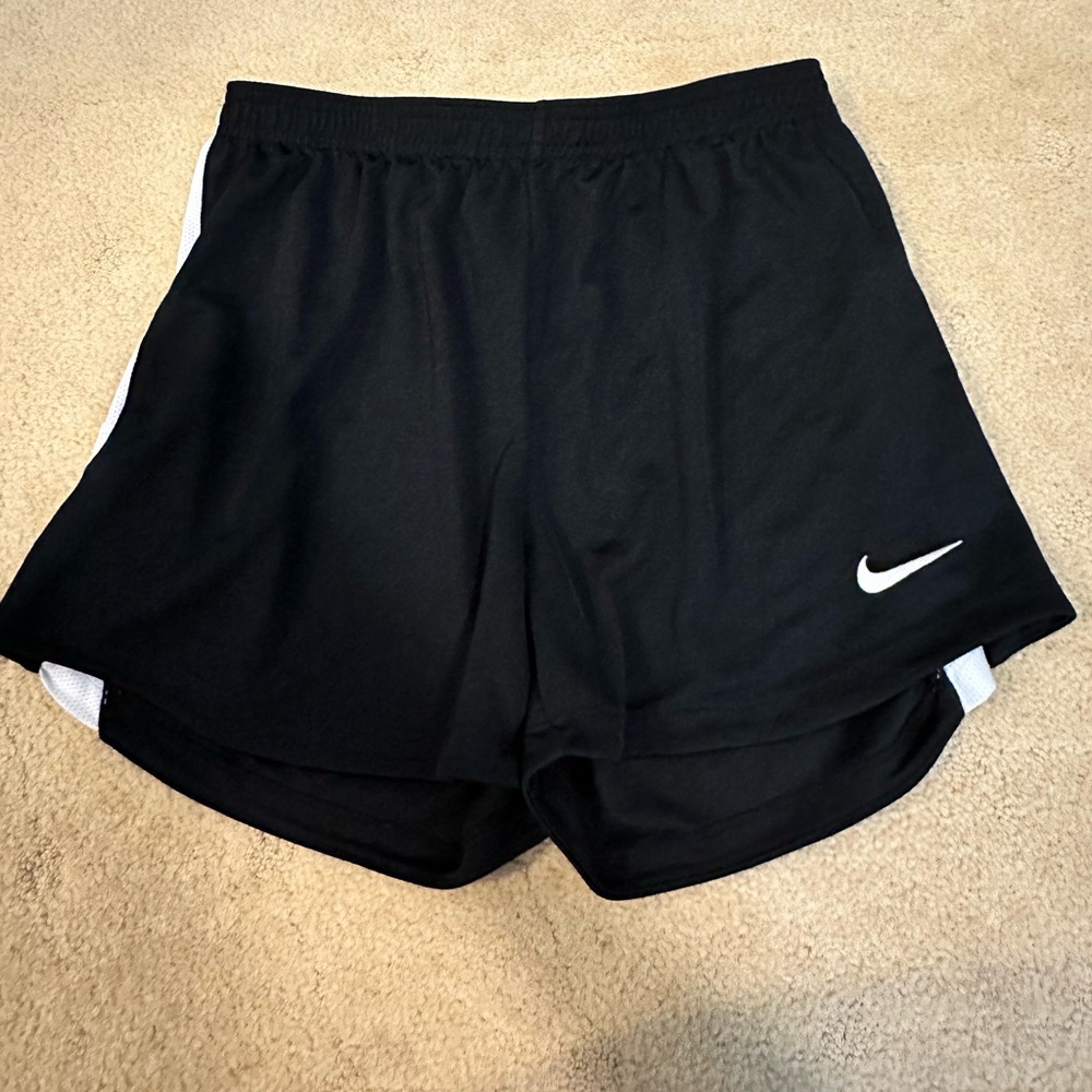 Nike Black Athletic Shorts 2-in-1 Design Moisture-Wicking